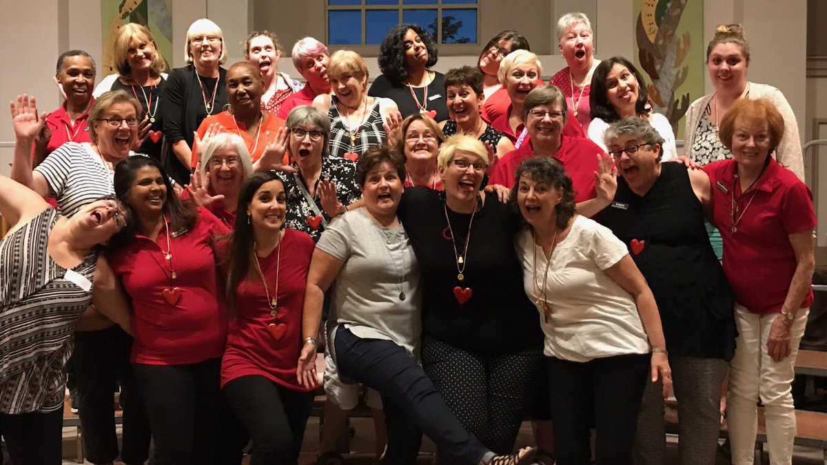 HHCSings's tweet image. We are having such a great time learning from the amazing Kim Wonders! Two days in a row of fun!