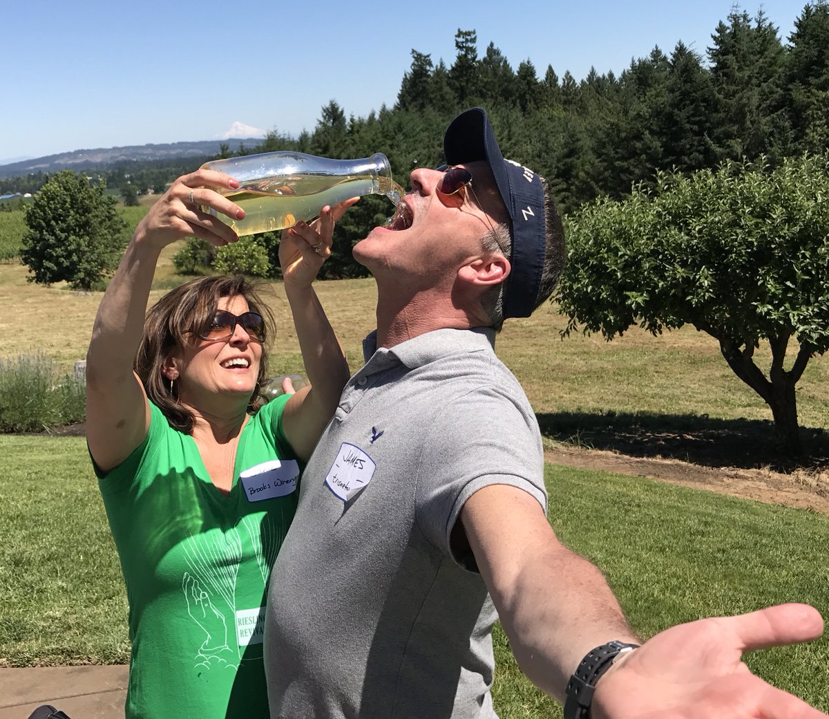 rieslingrevival's tweet photo. A chance to be saved from flabby wines #rieslingrevival #poolparty next Saturday https://t.co/oXMITcO4l1