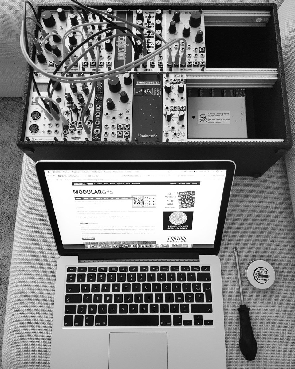 Carmelo_Ponente's tweet photo. Arrangement for the upcoming toys 🚀🚀🚀
#eurorack #makenoisemusic #noiseengineering #loqueliciteritas #mutableinstruments  #modulartechno #technoboy #intellijel #patchofday #techno #technomusic #ableton #ilovetechno #toys #berghain  #sundayfunday #tresorberlin #techhouse https://t.co/FXLSKddk3A