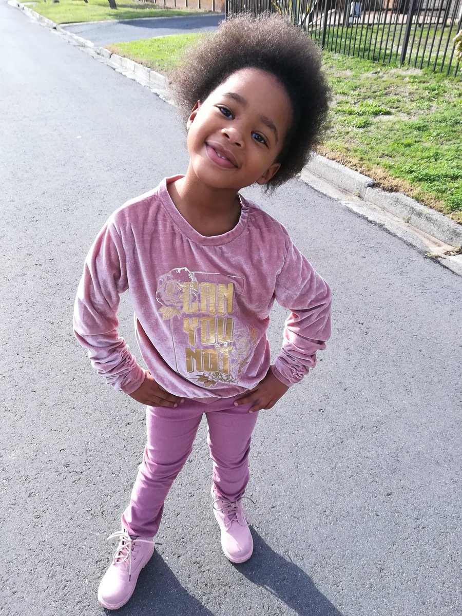 _ZamaMvulane's tweet photo. My #VIPMob https://t.co/kVlexQU6ZE