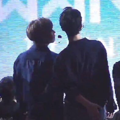 Idyllic_lunar's tweet image. #판윙은사실이다