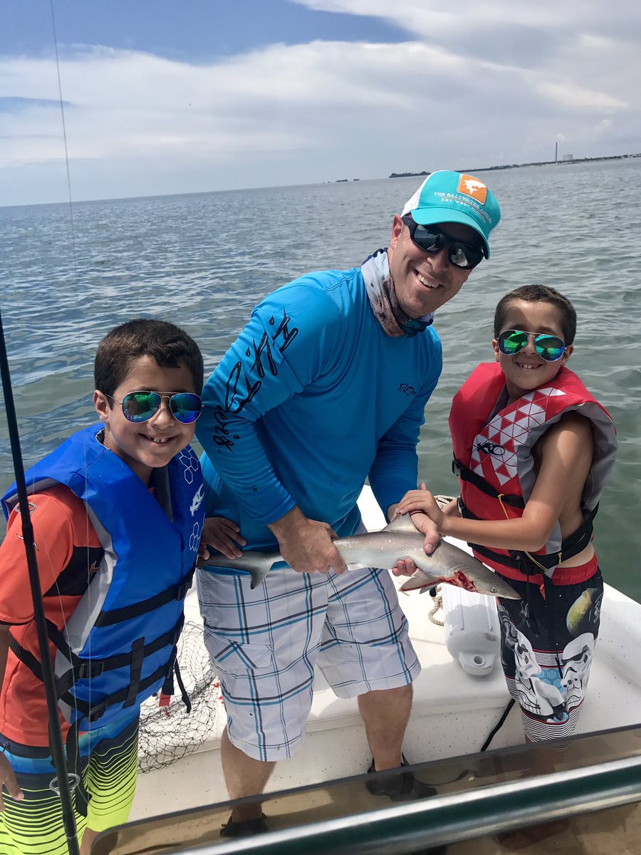 Macarter2012's tweet photo. Perfect day for some fishing @BassProShops  #Gonefishing #HappyFathersDay https://t.co/u8w8tNslNE