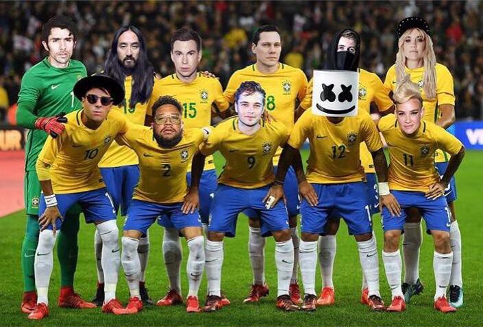 TiestoBrazil's tweet photo. Go #Brasil GO! 😂 #WorldCup2018 https://t.co/8RcVLdzJjQ