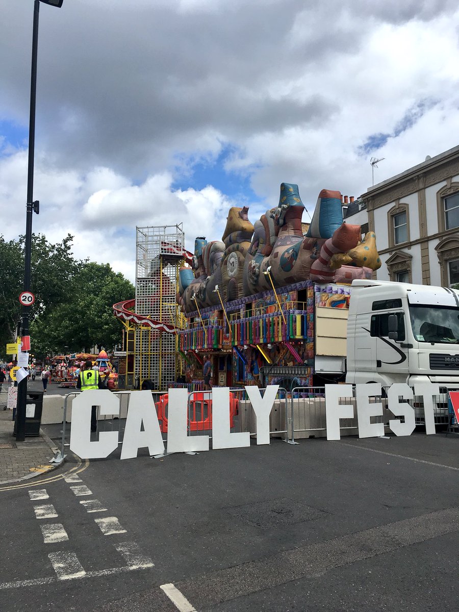 EstherElshen's tweet photo. #CallyFest is the best π Fun to be around for @TheCallyFest in my favourite part of London #IloveLondon #CallyRoad https://t.co/XHpOUSs6q7