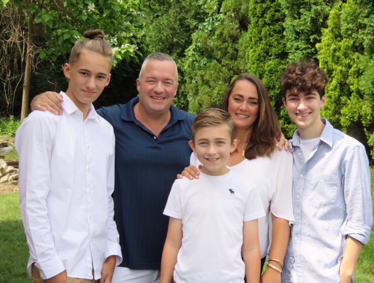 spatten80's tweet photo. Blessed and proud this Fathers Day with my amazing wife and 3 great kids.@PaulaPatten @tjp0212 @travispatten20 and #tyleranthony https://t.co/B5QbbSsAeh