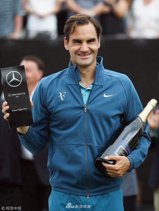 RFansArgentina's tweet photo. #RF98 ๐พ ๐ https://t.co/48jNNgbc43