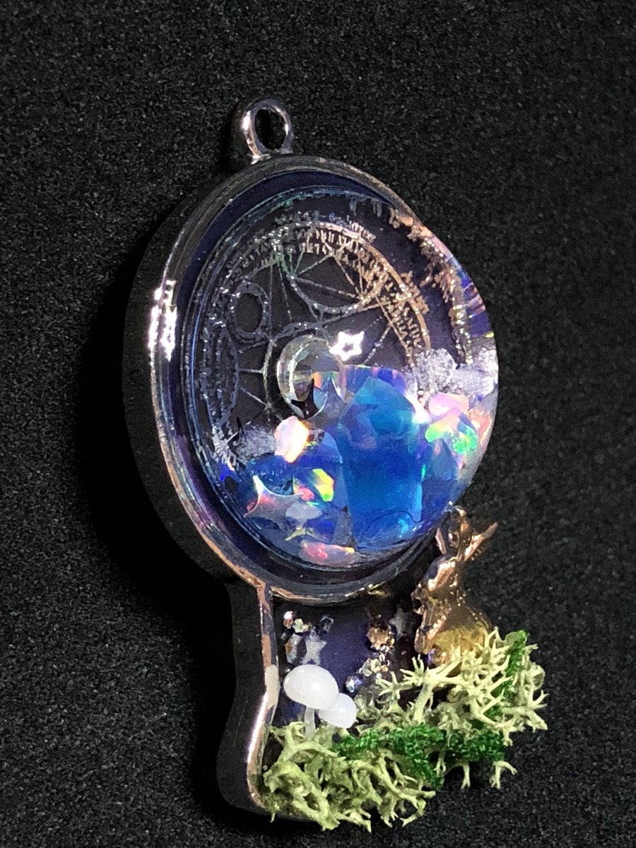 Ravi やっぱり 液体入りにしました 青の森 Ca東京様 Ca Tokyo Raffine三色でミラクロ 背景シート ソーサリー 京都オパール グリッター てんちょモールド レジン道様 Resindou1 着色料 他 レジン T Co Zv3k6tarne