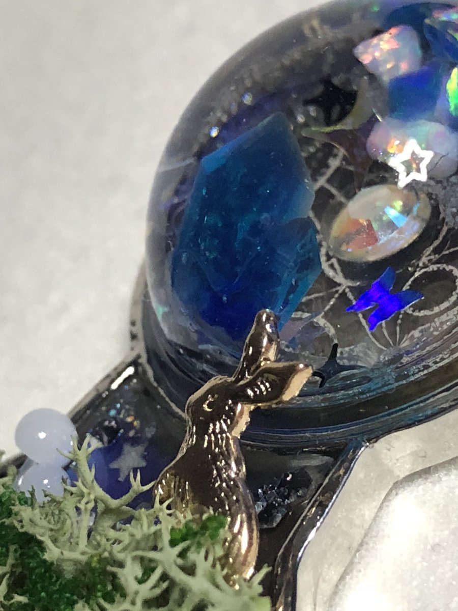 Ravi やっぱり 液体入りにしました 青の森 Ca東京様 Ca Tokyo Raffine三色でミラクロ 背景シート ソーサリー 京都オパール グリッター てんちょモールド レジン道様 Resindou1 着色料 他 レジン T Co Zv3k6tarne