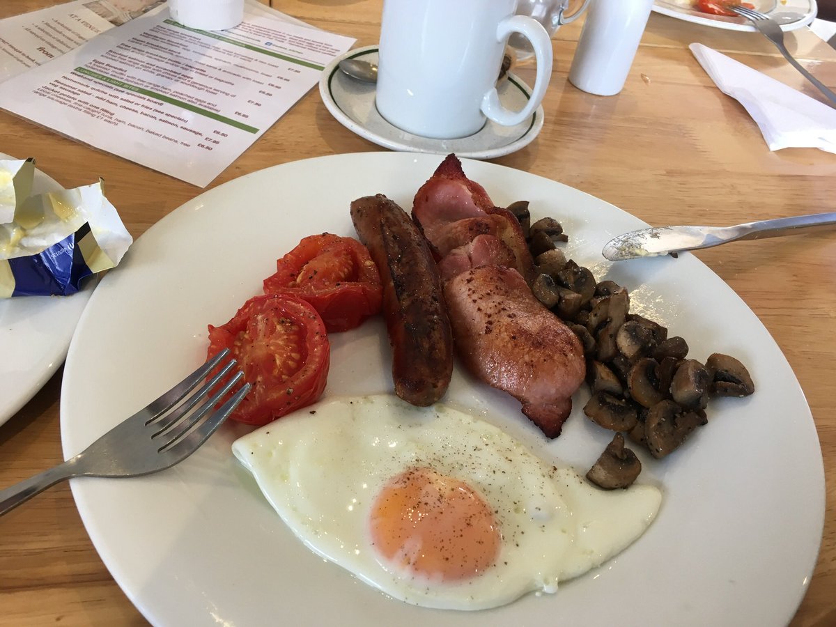 timboc_c's tweet photo. Excellent breakfast @edens_kitchen for #FatherDay #setupforday. https://t.co/MS5gOdNHUX
