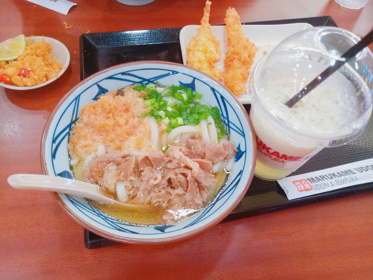 🐰💚🍲 美味しい です。
I like Marukame Udon ٩(๛ ˘ ³˘)۶♥ 
#kusamidori #sasamidori #sasa_niji #niji_sasa #marukameudon #aeontanphu