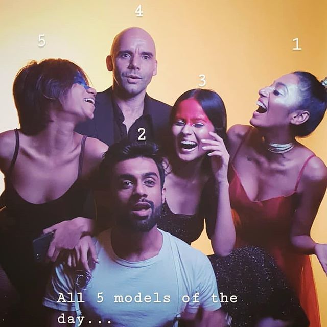 ZacharyCoffin's tweet photo. Day 1 done right! .
With fellow models (and glorious @shraddha_pandey missing from shot!) at the #StormWorkshop
.
PC: @apoorvabablaniofficial - thank you!
.
 The Shivaji Storm Sen Photography Workshop, 16th &amp; 17th June 2018 (#Mumbai)  #photography #photo… https://t.co/4KzaDObLGj https://t.co/pTnNbWAPGT