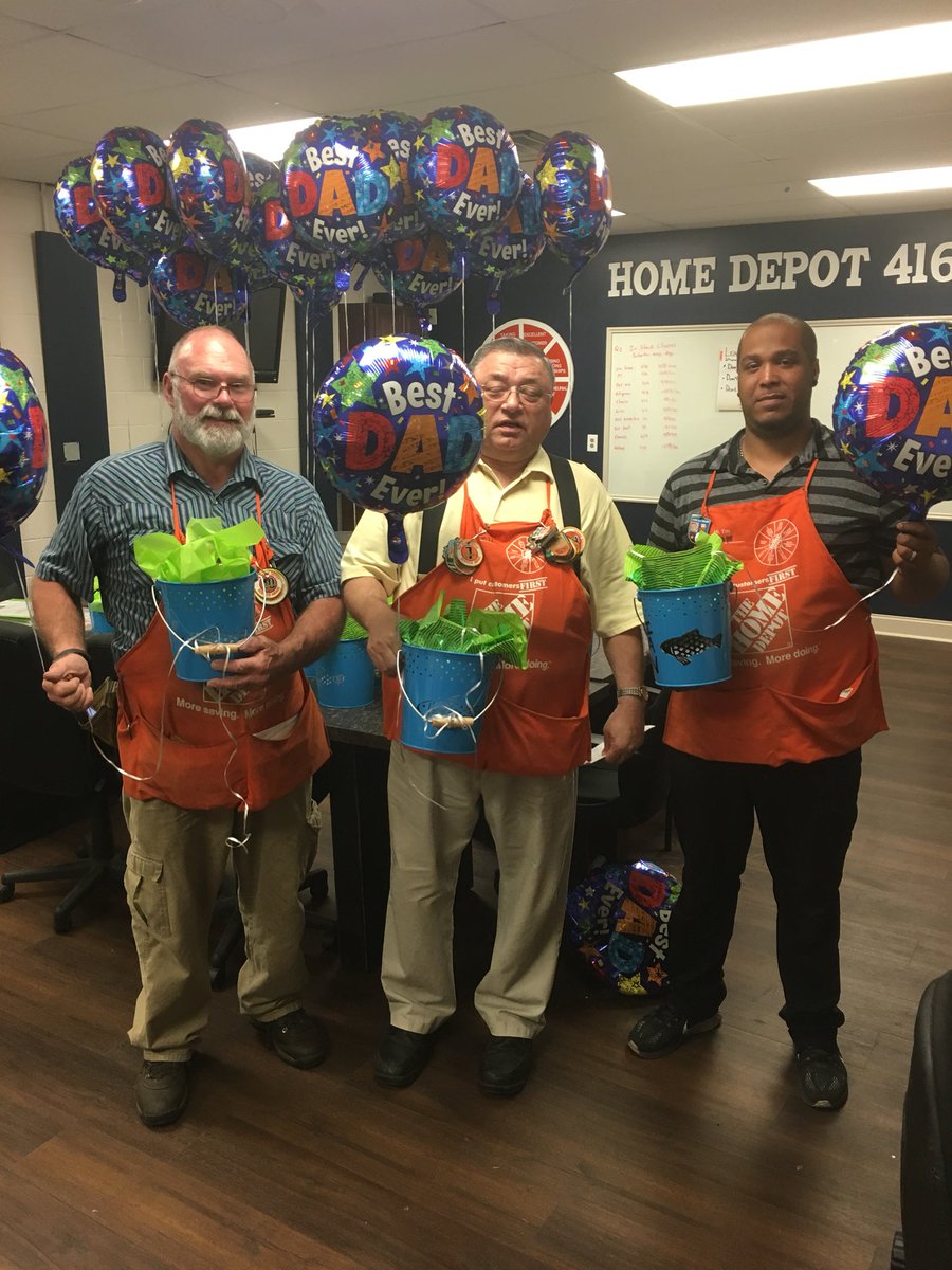 4168 Hanover would like to wish the Dads out there a happy Father’s Day! <a href="/Tedd4177/">Tedd Terry 4125</a> <a href="/FlexGonz/">Felix Gonzalez</a> <a href="/nearhoofm/">Mike Nearhoof</a>