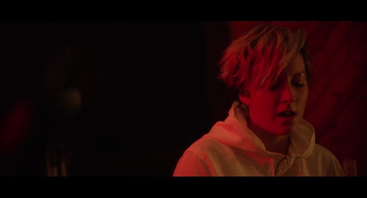 peterjackson905's tweet photo. I put everything I have into this new record, because I believe in it. The Video drops this Friday! #ThinkingAboutYou https://t.co/8Vp1qPLzEu