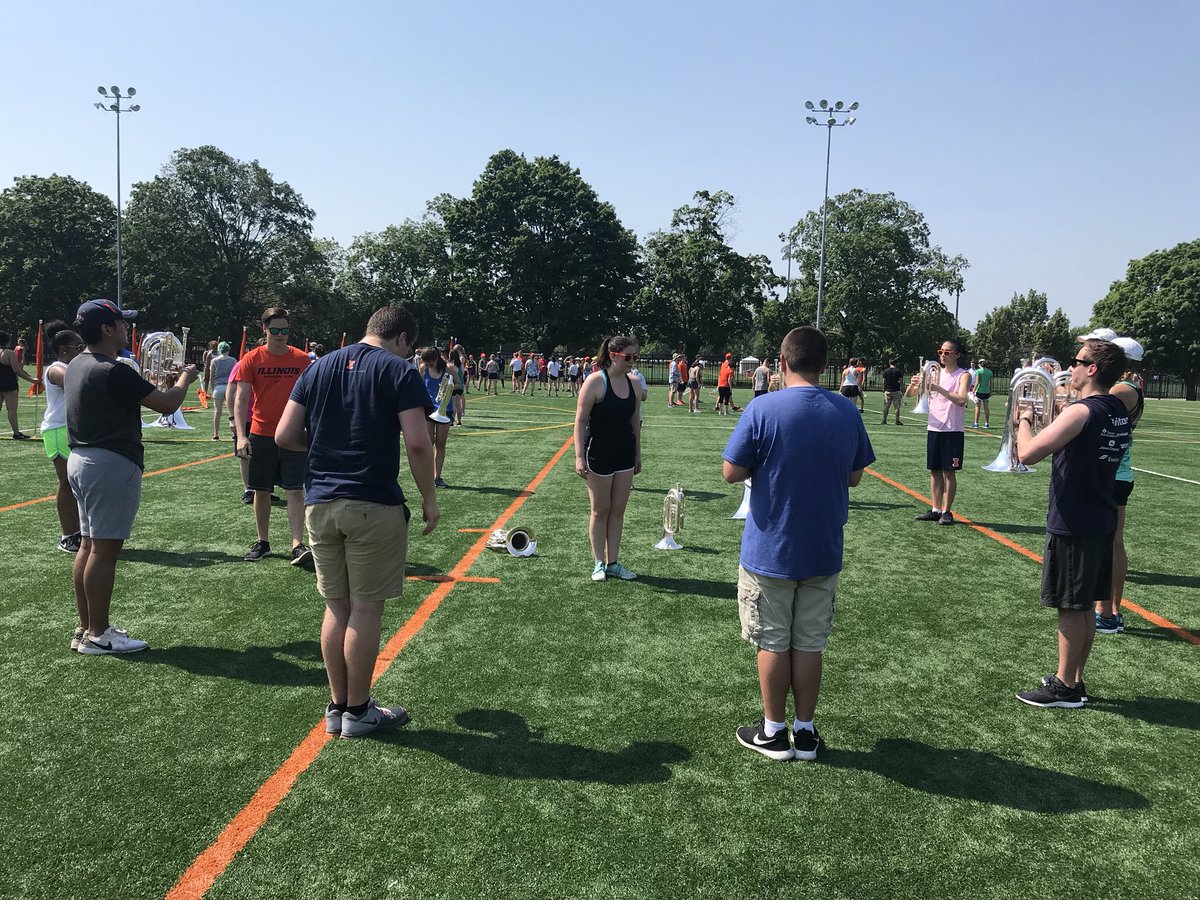 Marching Illini tweet media