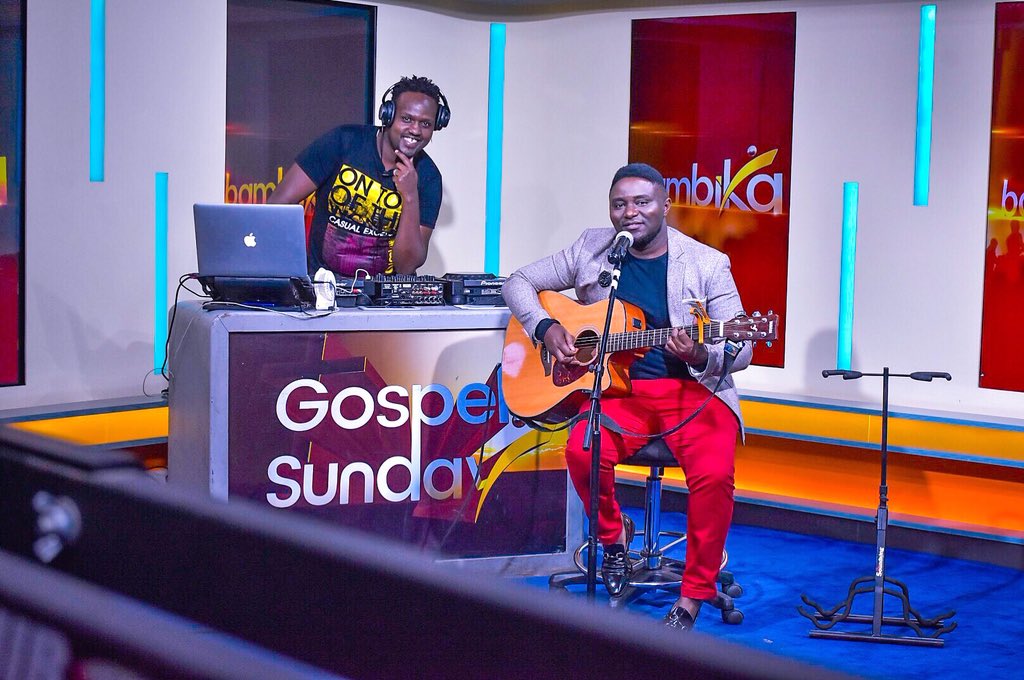djggactivist's tweet photo. @therealpitson has a new jam called “Welcome to the World”. Enjoyed his performance on #Bambika cc @citizentvkenya #GospelSunday 📷 @mchumalenses https://t.co/gomRLxuUxq