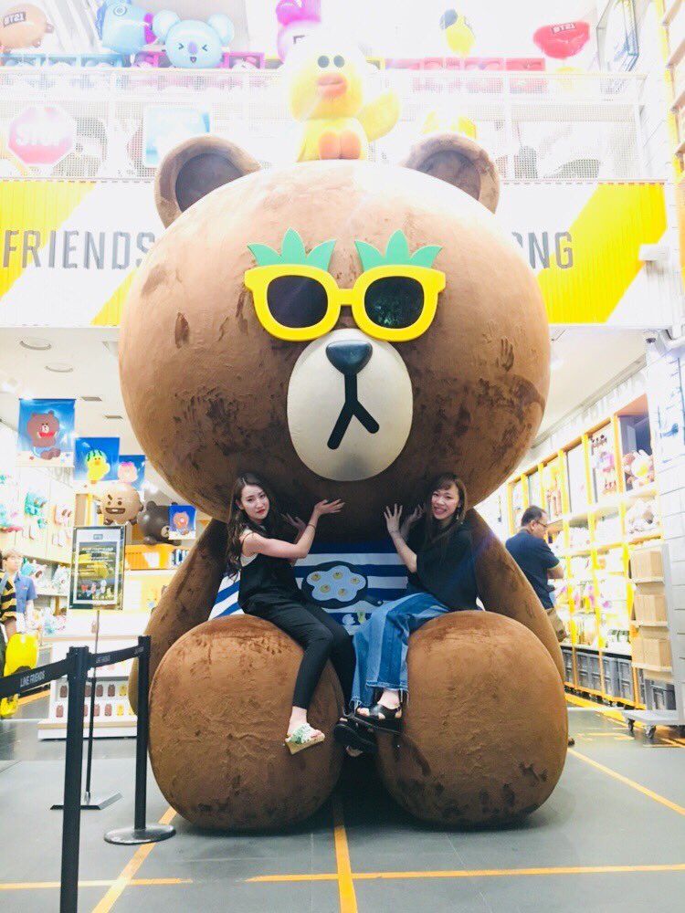 770Yoona's tweet photo. あーもぉーほんと韓国最高🇰🇷
楽しかった！
まだ帰りたくないな〜。 https://t.co/rVDn30gp7d
