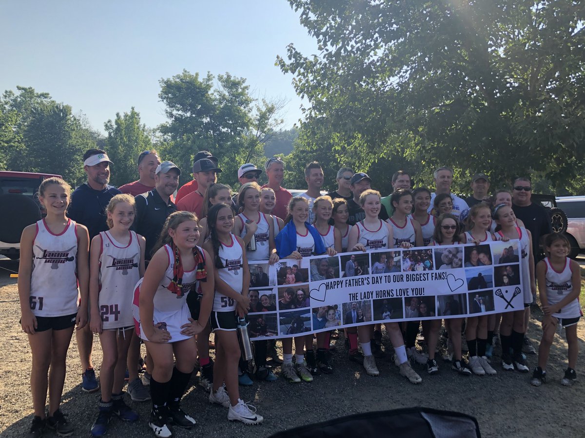 hornslax's tweet photo. LadyHorns love their dads! Happy Father’s Day to all the lacrosse dads out there! https://t.co/G3aUfgpHFK