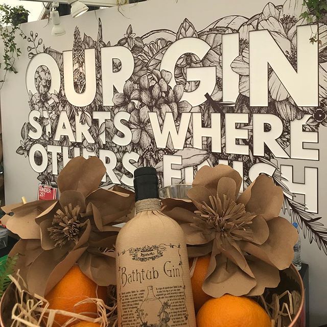BathtubGinZA's tweet photo. 📷@ableforths It's our last day at Taste of London! Let's see it out in style 🍸
•
#🍹 #🍸 #ableforths #bathtubgin #caskagedgin #gin #london #navystrengthgin #oldtom #oldtomgin #sloegin #tasteoflondon https://t.co/IKVGPFi1go https://t.co/Sq0IvJtIma