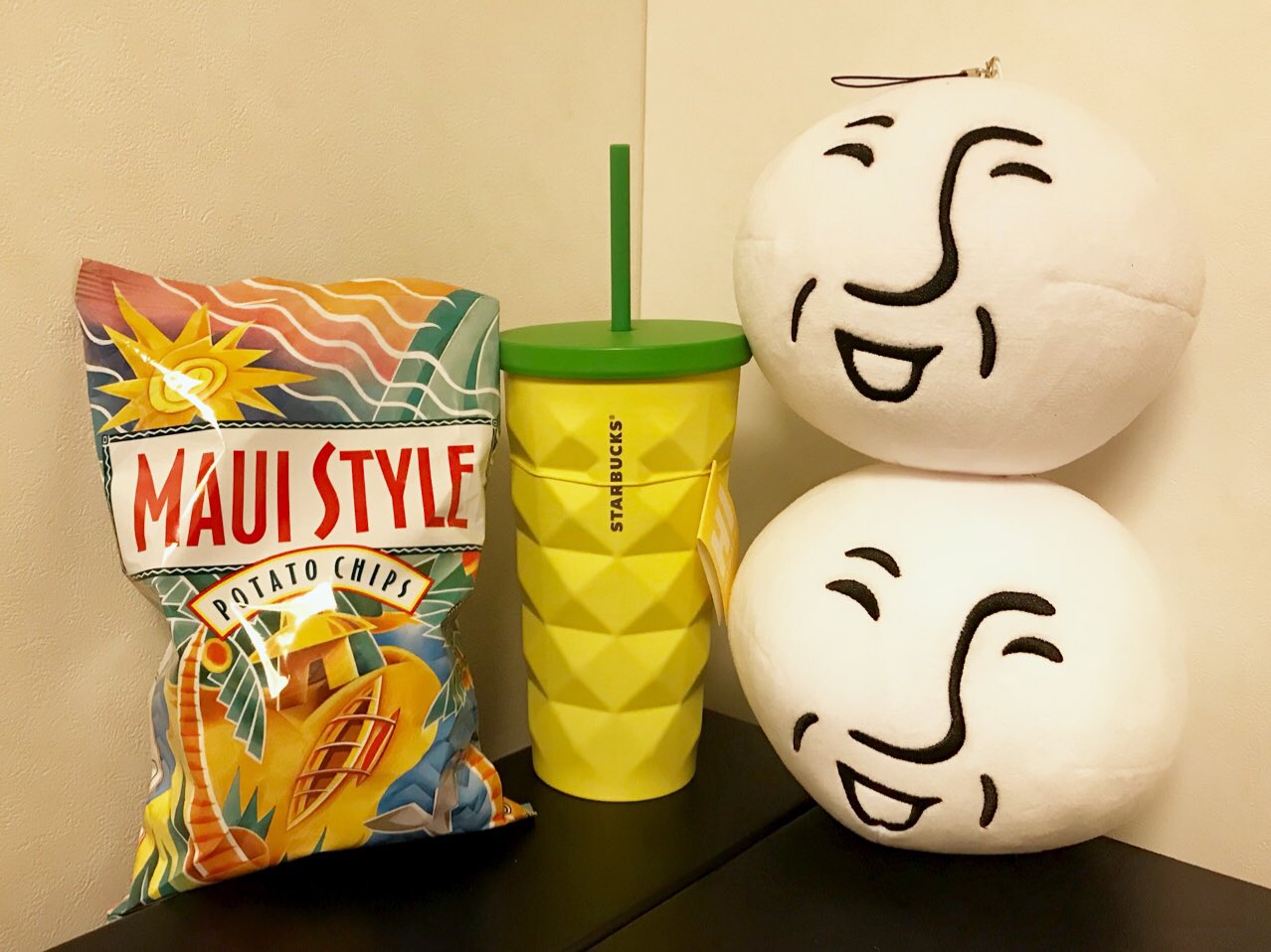 アンダーバー ウェー 今週もyoutube Liveとツイキャスありがとうございました 今日もたくさんリクエストもらえて嬉しかったよ 本日の背景は ハワイのお土産でもらったタンブラーとポテチです なんかインスタ映えしそうなやつ 僕もハワイ行きたい アンダーバー ウェー 今週もyoutube Liveとツイキャスありがとうございました 今日もたくさんリクエストもらえて嬉しかったよ 本日の背景は ハワイのお土産でもらったタンブラーとポテチです なんかインスタ映えしそうなやつ 僕もハワイ行きたい