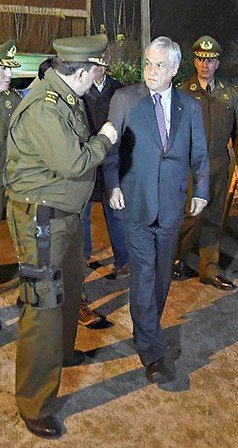 TANACHILE's tweet photo. Señor, Usted tiene una orden de detención pendiente desde 1982...😳😳😳 https://t.co/3W7uCMzWuU