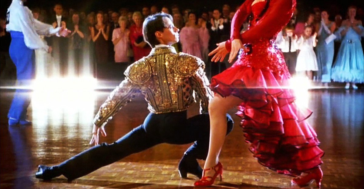 RoundupWeekend's tweet image. Baz Luhrmann's 1992 movie #StrictlyBallroom is currently on @netflix . A predictable romantic plot can't weigh down the quality ballroom dancing here. Luhrmann went on to fame for #MoulinRouge and is the creator of Netflix's popular @TheGetDown. I rate Ballroom a 7 out of 10.