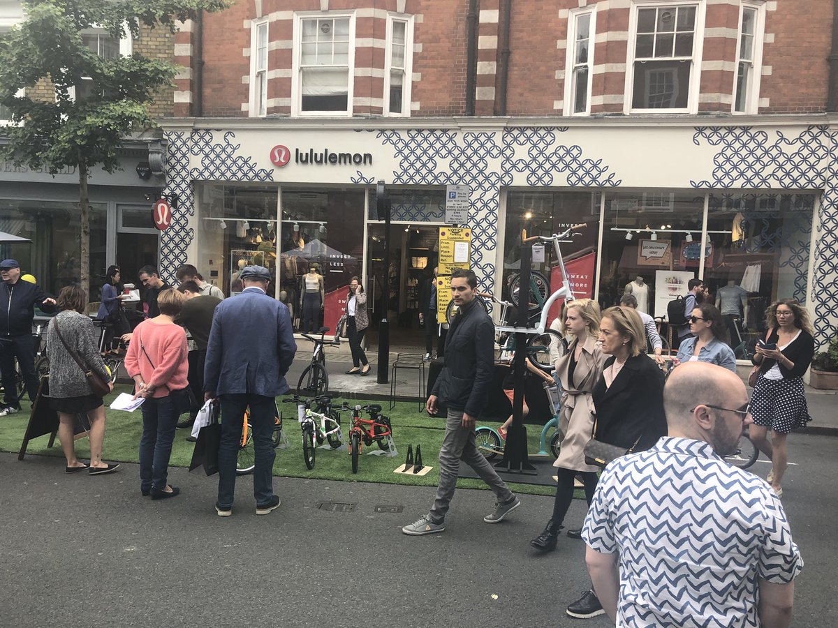 velorutionx's tweet photo. It’s the #MaryleboneSummerFayre today we are situated on the turf outside the pop up Marylebone @lululemonUK @lululemon demo bikes all day . #alwaysrideinstyle #cyclechic #keepcycling #keepfit https://t.co/9RR3JIyhpj