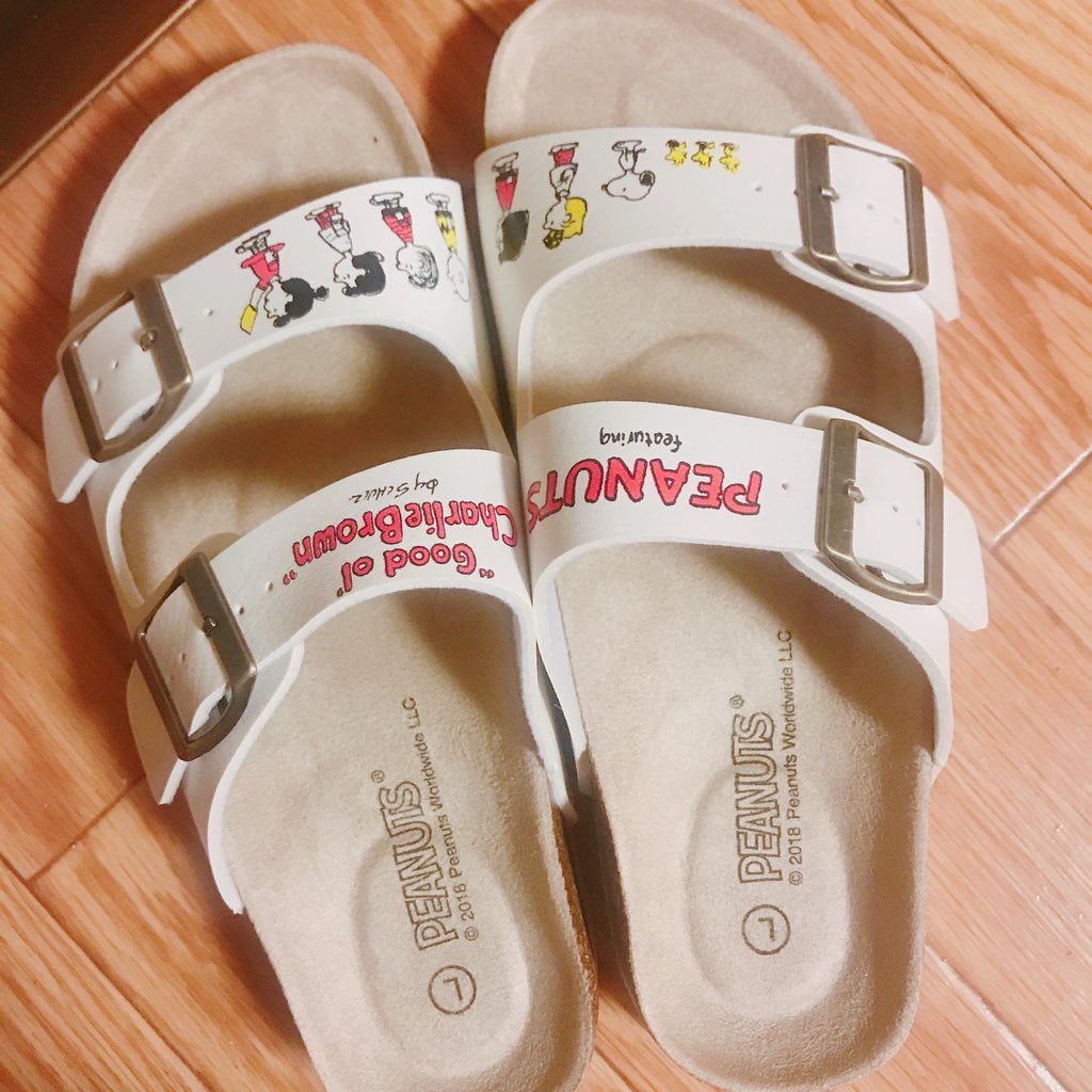 ꕥ 流 ꕥ しまむらでスヌーピーのサンダル買ってきたん 鬼可愛い