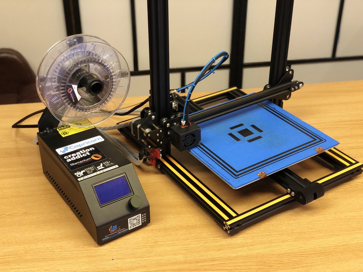 FilamentFrenzy's tweet photo. Good news I didn’t break it 😃 Eleanor is happy again 😍 #bedlevel #onthefly #3Dprinting https://t.co/ibYaONbUGK