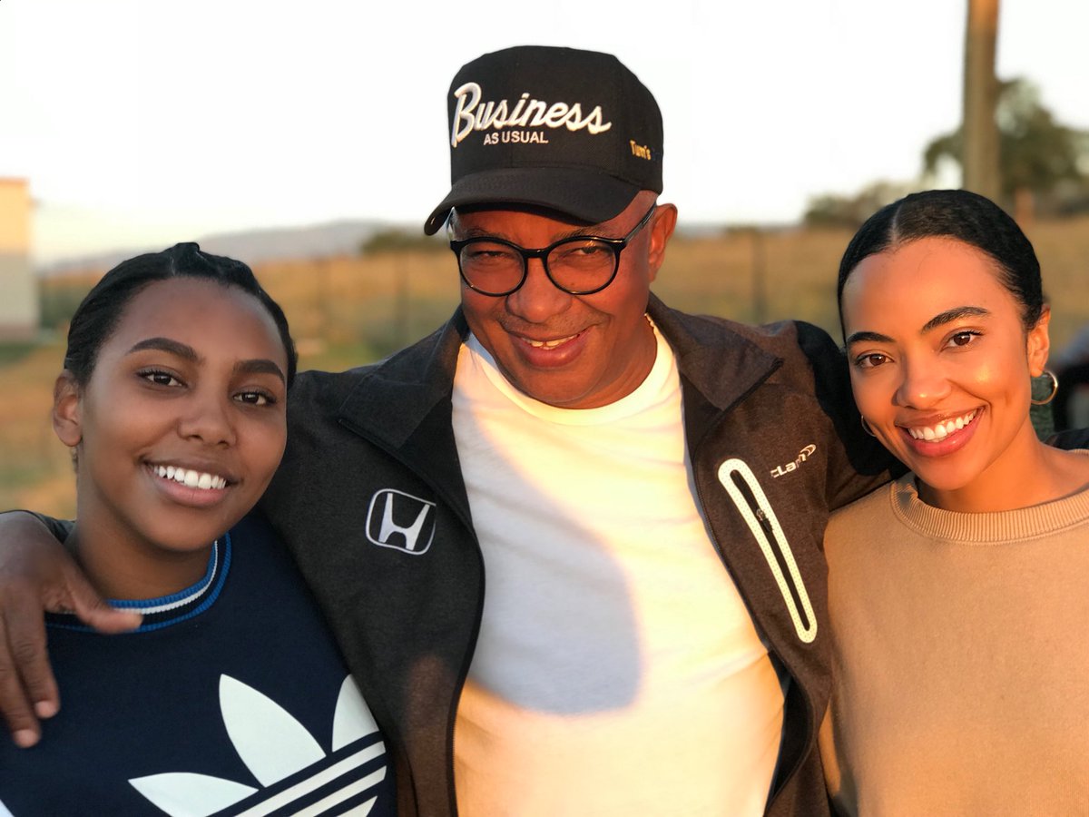 AmandaDupont's tweet photo. #FathersDay ❤️ https://t.co/KkbLY8XV6R