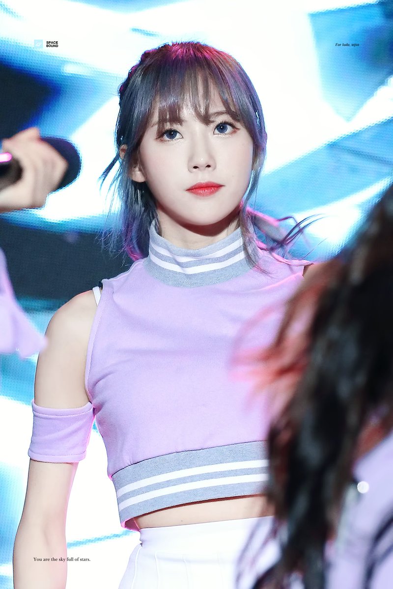 SpaceBound_97's tweet photo. 180616 영월 강원도민체전
#루다 #우주소녀 #WJSN https://t.co/GWCTPLHF9t