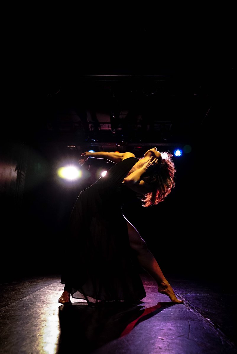 VibexVisuals's tweet photo. No better feeling than being on stage. More content coming soon...
•
•
#artsyphotography #stagephotography #dancephotography #nycphotographer #nycperformer #nycstage #dancephotography  #chicagothemusical #vibevisuals #vibexvisuals #producersclubnyc #sonya7sii #sonycamera https://t.co/cS1oUzMN6I