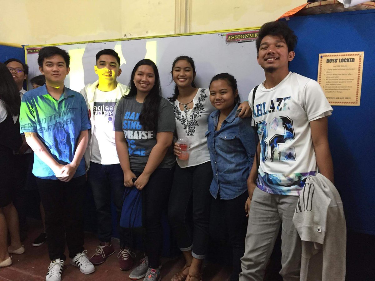 CentraLightUMYF's tweet image. Centralights at the CUMYF Program Planning 2018-2019! Salamat kabataan!❤ #SiKristoHigitSaLahat  #ProgramPlanning #CentraLight