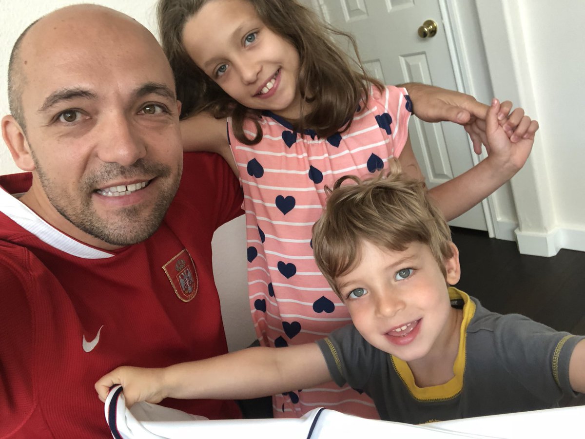 Coach_Nikola's tweet photo. Happy Fathers Day! #SerbiaWin #SvimSrcem https://t.co/3E07sLcSaf