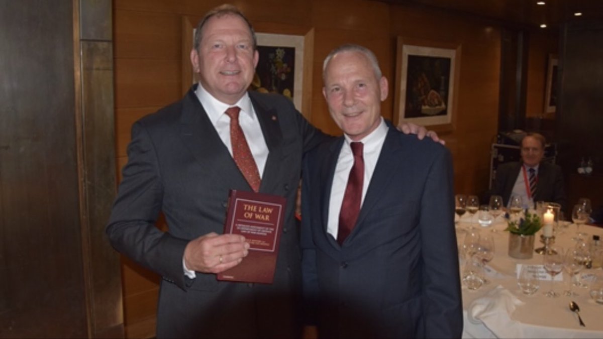 ... of War - A Detailed Assessment of the US Department of Defense Law of War  Manual - William H. Boothby & Wolff Heintschel von Heinegg - @CUP_Law ...