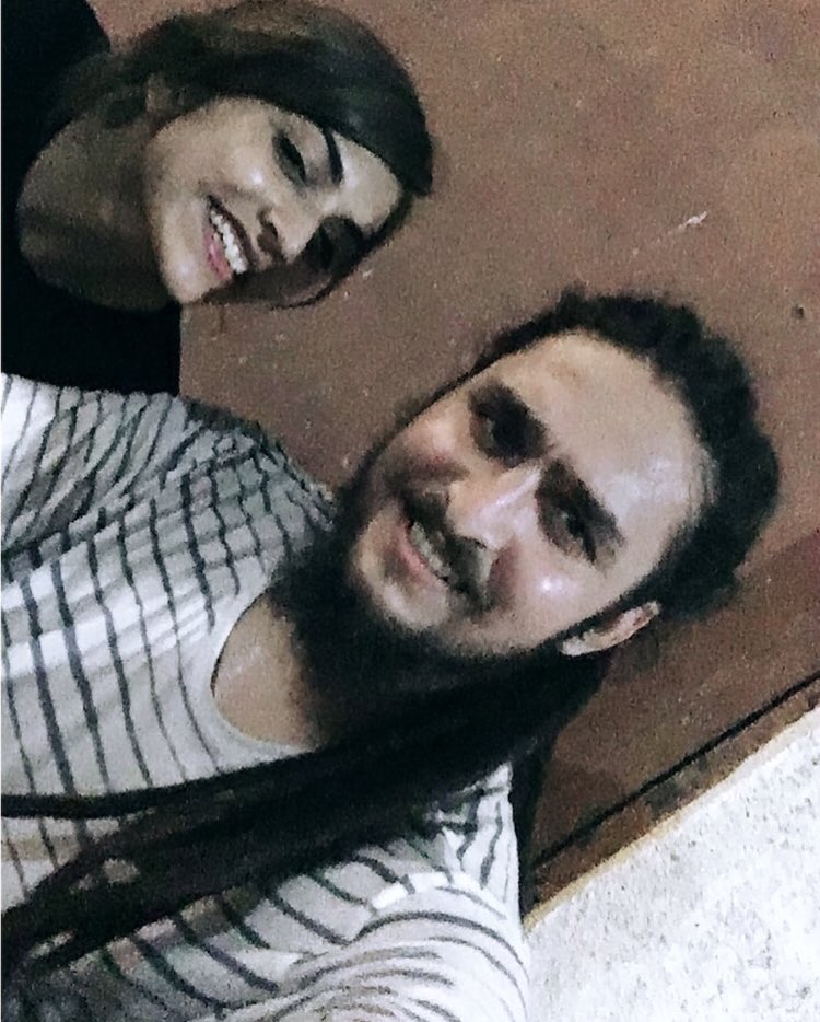 bodas_jay's tweet photo. Shruuuuuuu... jaldi aaja!
#jaybodas #jaywalking #roadies #roadie #dreads #dreadlocks #mtv #datinginthedark #basbhaag #squad #squadrann #squadrannkillinit #mumbaidiaries https://t.co/aNv0301Bxl