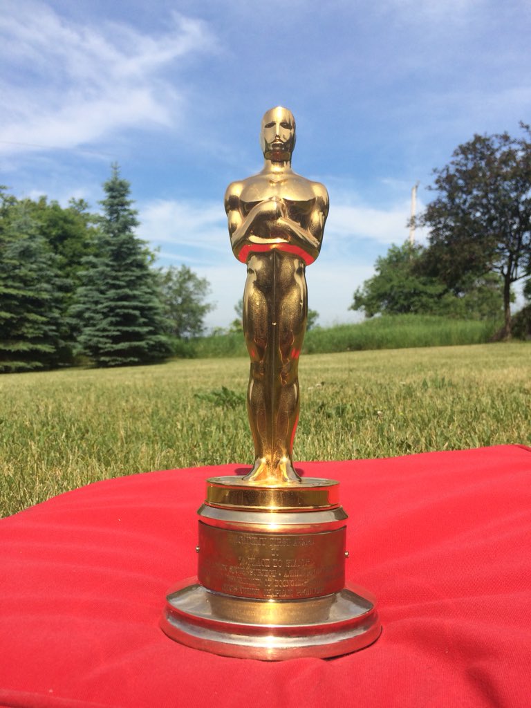 sherri_stokes's tweet photo. Looking forward to having our special guest, Oscar, join #Uxbridgeps for tomorrow’s Oscar Party. This Oscar was one by Uxbridge resident, Christopher Chapman. https://t.co/K8cMBEXBW6