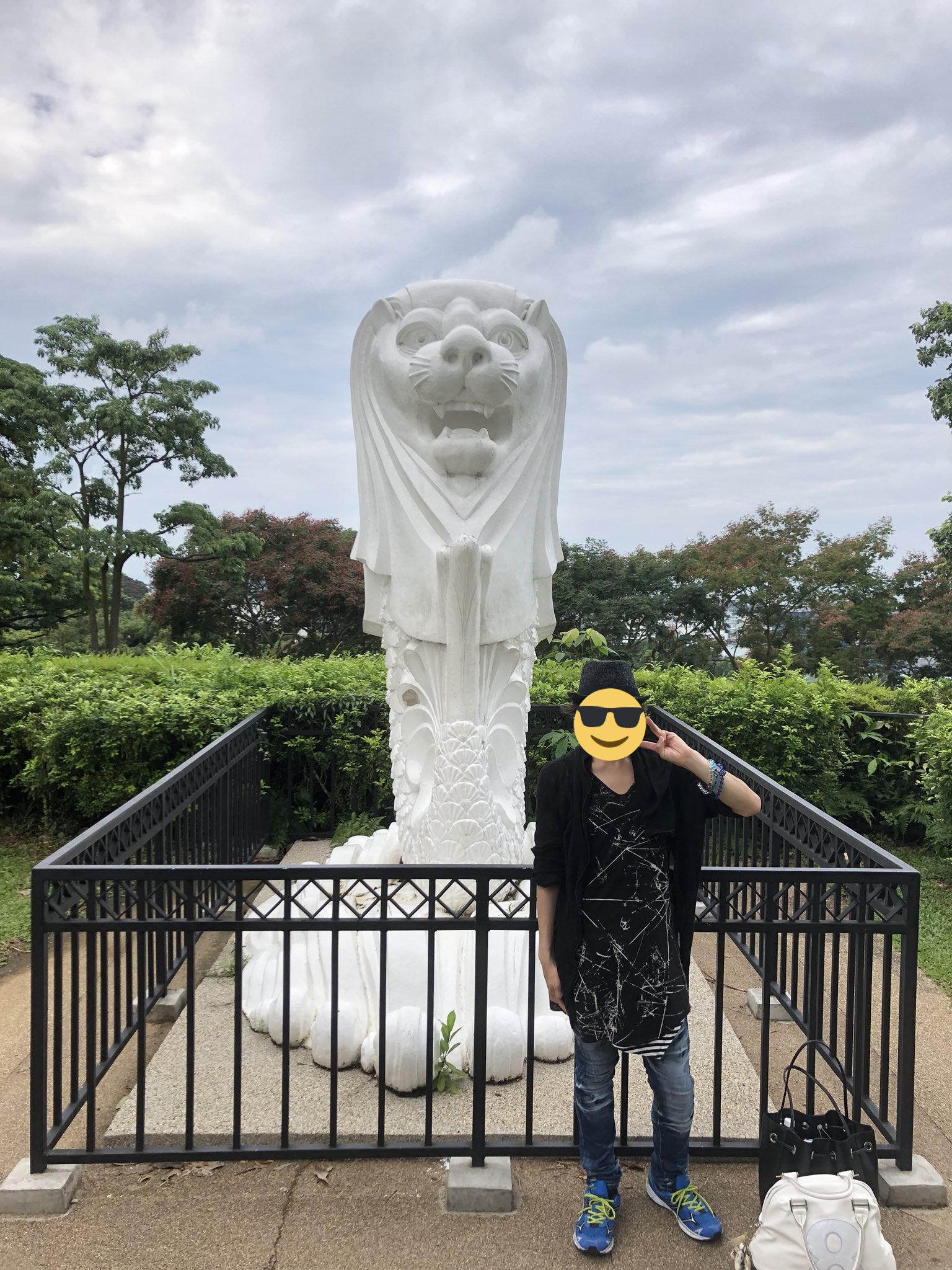 ヒナ Singapore マーライオン全7体完全制覇しました 1枚目 セントーサ島 2枚目 セントーサ島の山の上 3枚目 Singapore観光庁 T Co Mgvcjdxenk Twitter