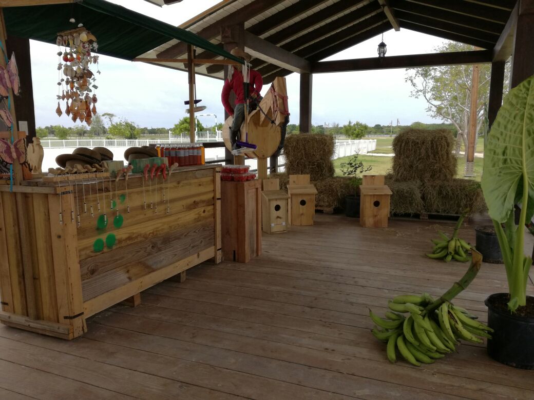 LosEstablosRD's tweet photo. ¡No te pierdas hoy nuestro #mercaditoorganico ! 
#LosEstablos #ViveLosEstablos 
#EquineParadise #LosEstablosLifestyle 
#Capcana #ViveCapCana #Puntacana 
#RepublicaDominicana https://t.co/Z1W6SmAq0U