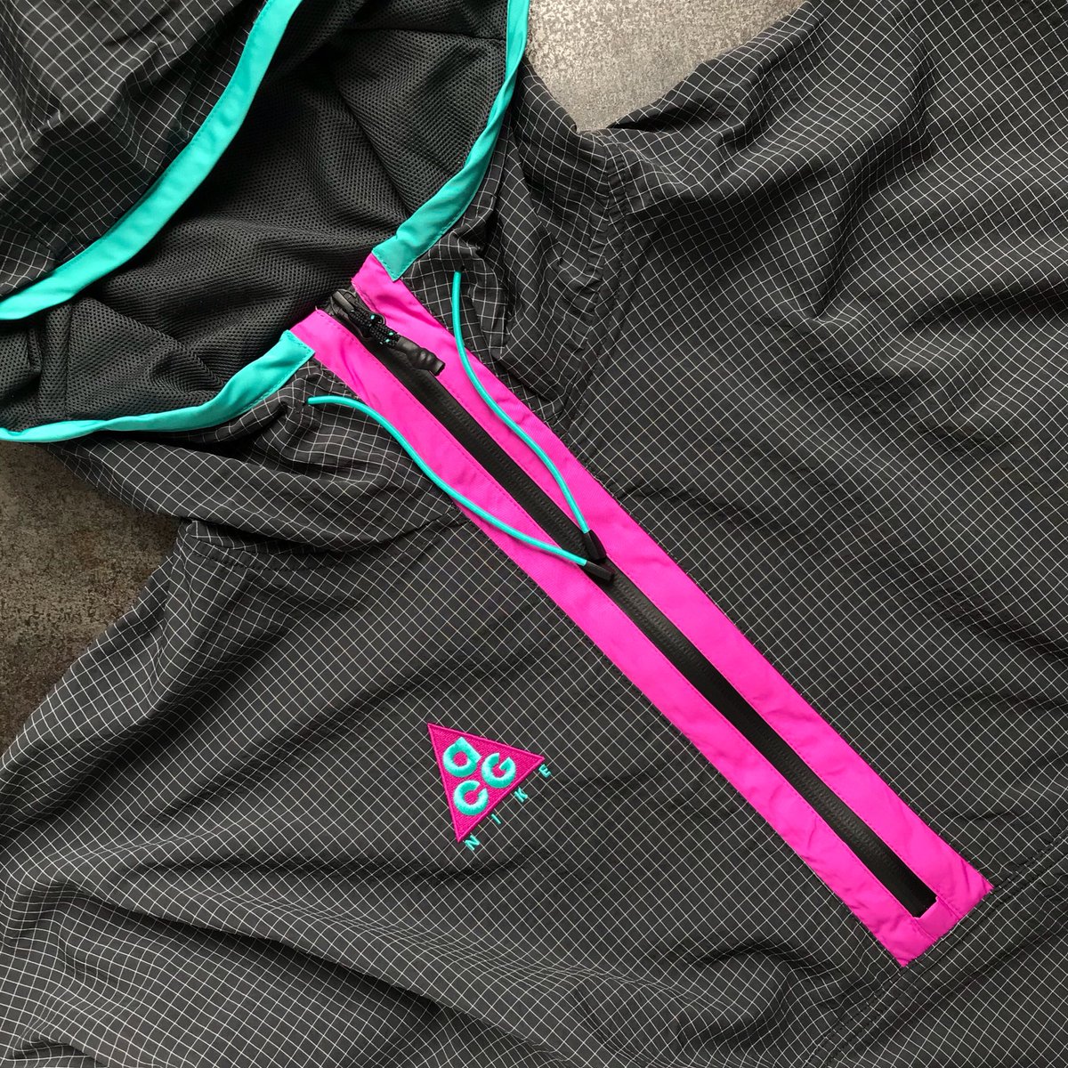 nike acg pink jacket