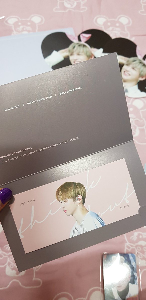 kisssme1004's tweet photo. #THINK_ABOUT_DANIEL @unlimited_dn 트레카 신세계ㅋㅋ 하트녤이부채 넘귀욥쟈냐🙊❣❣ https://t.co/mrIhxmsPfm