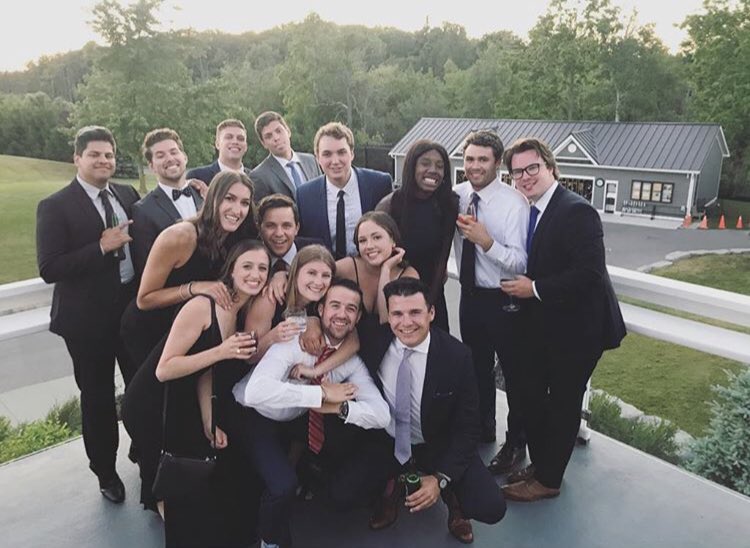 SarahDibblee's tweet photo. Some of the @LazaridisSchool class of 2018 at Graduation Ball! https://t.co/Zl0ac6hajk
