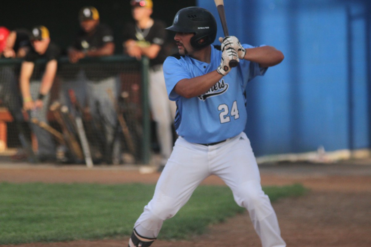 MacCountySports's tweet photo. A complete game equals a complete finish by the #Piperliners on Saturday's win over the @VCMudDaubers #ICYMI ⚾️📰
By @Petes_Picks_
https://t.co/5DsL9VFZyV https://t.co/i9LwgrEC04
