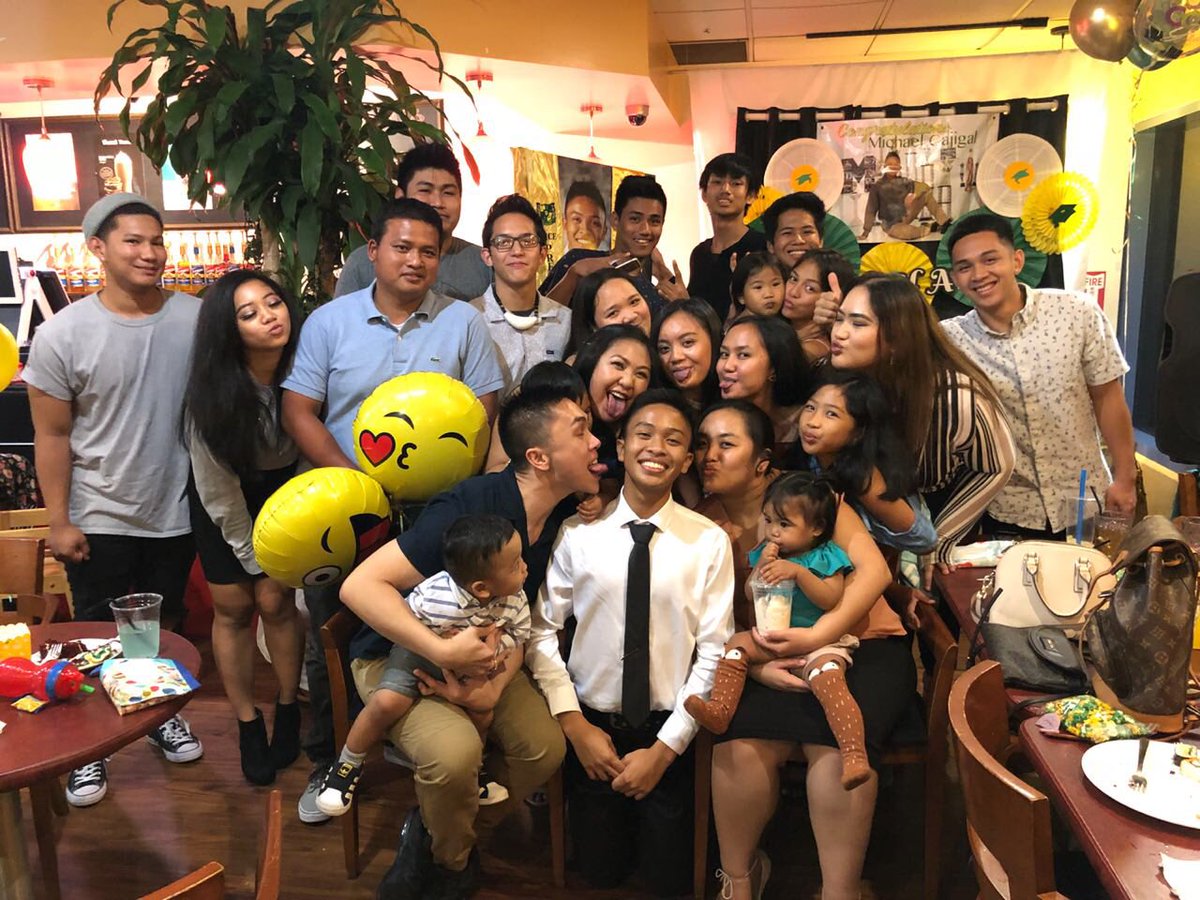 cajigalmichael's tweet photo. Thank you my lovely family for supporting me in my successes.❤️ https://t.co/aVJwAmkZYX