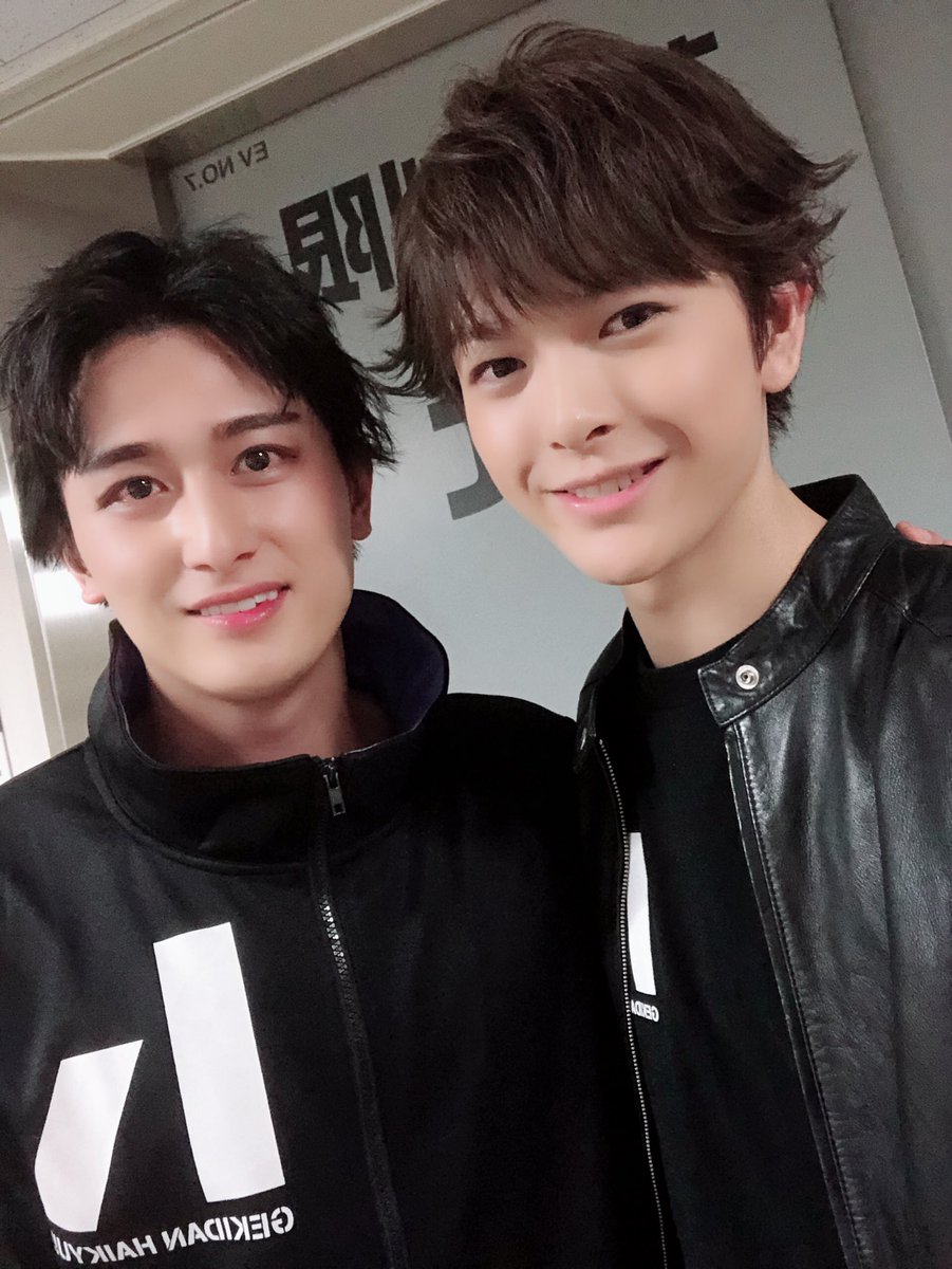 boricha_tea's tweet photo. 우시지마 오이카와 배우! 처음으로 사진찍었다고ㅋㅋㅋ https://t.co/mxUxB9FEjF