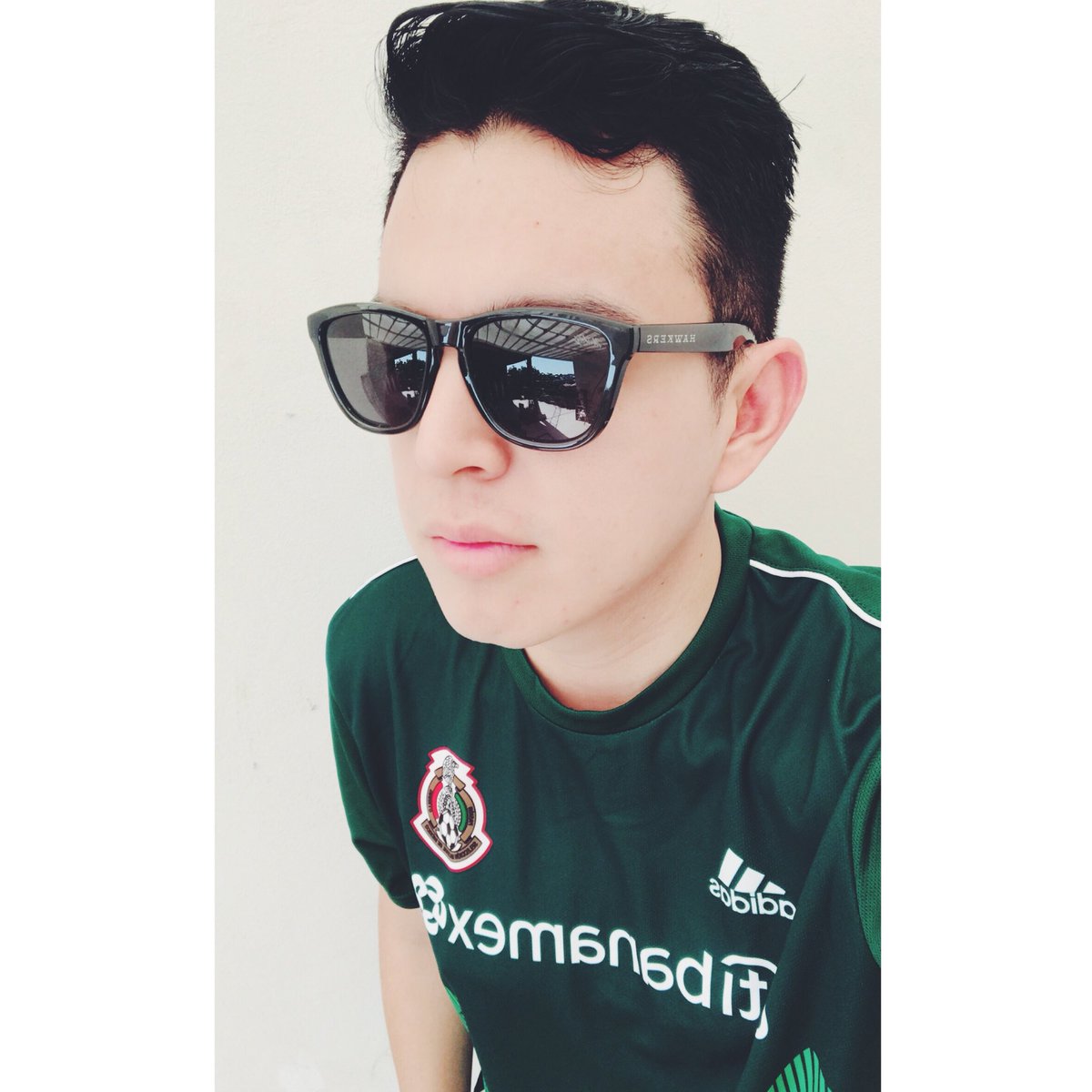 morrison_40's tweet photo. Solo el fútbol puede hacer que un país entero se despierte temprano en Domingo ! 🇲🇽⚽️ 🏆 

#VamosMexico #VamosConTodo #JuegaMexico #HoyJuegaMexico #NadaNosDetiene #Rusia2018 #mex https://t.co/KBSZXY1zcC