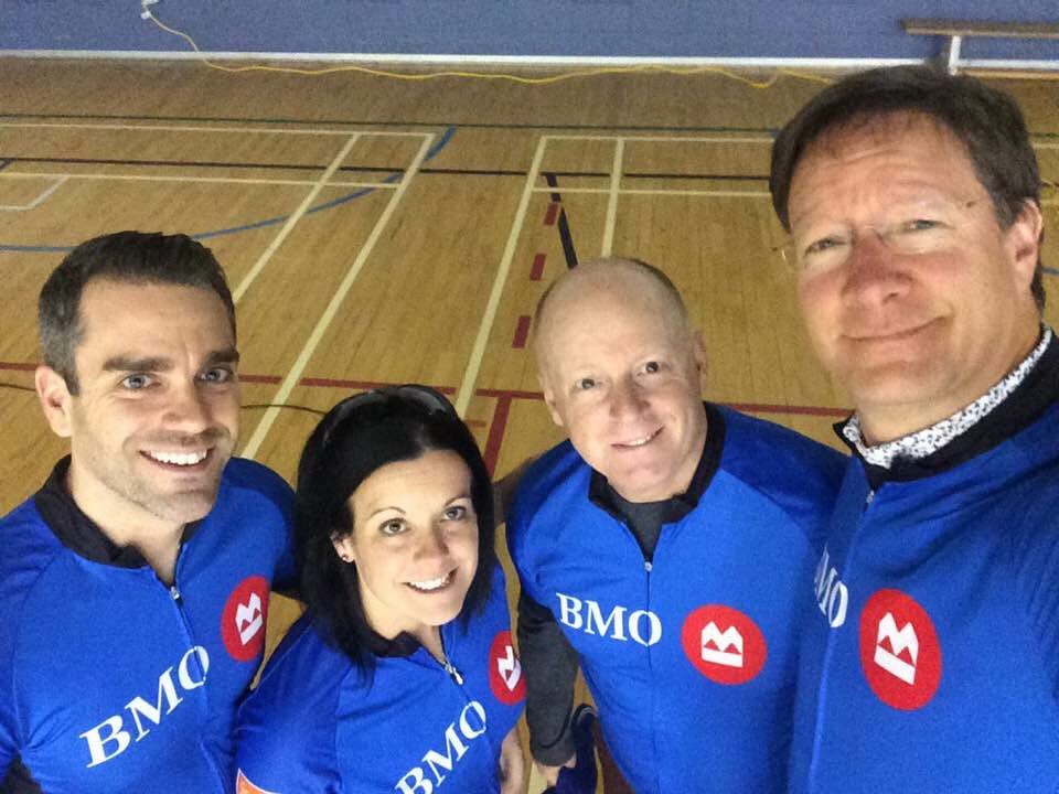 Vic_Masson's tweet photo. #défi Pierre Lavoie #equipeBMO 🚴‍♂️ une belle journée devant nous https://t.co/bt1Ssh4b9S