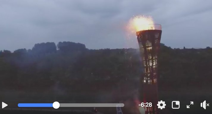 FootballCulture's tweet photo. GEKSTE NEDERLANDSE AMATEUR PYRO ACTIE OOIT 🔥🔥🔥
HENGELO - Gisteren tijdens het Gouden Theepot Toernooi bij @vvatc5
Check!!!
https://t.co/UJrM1XfI4F
#GTPT2018 #pyro #amateurvoetbal #toernooi https://t.co/BiRxG42P1v