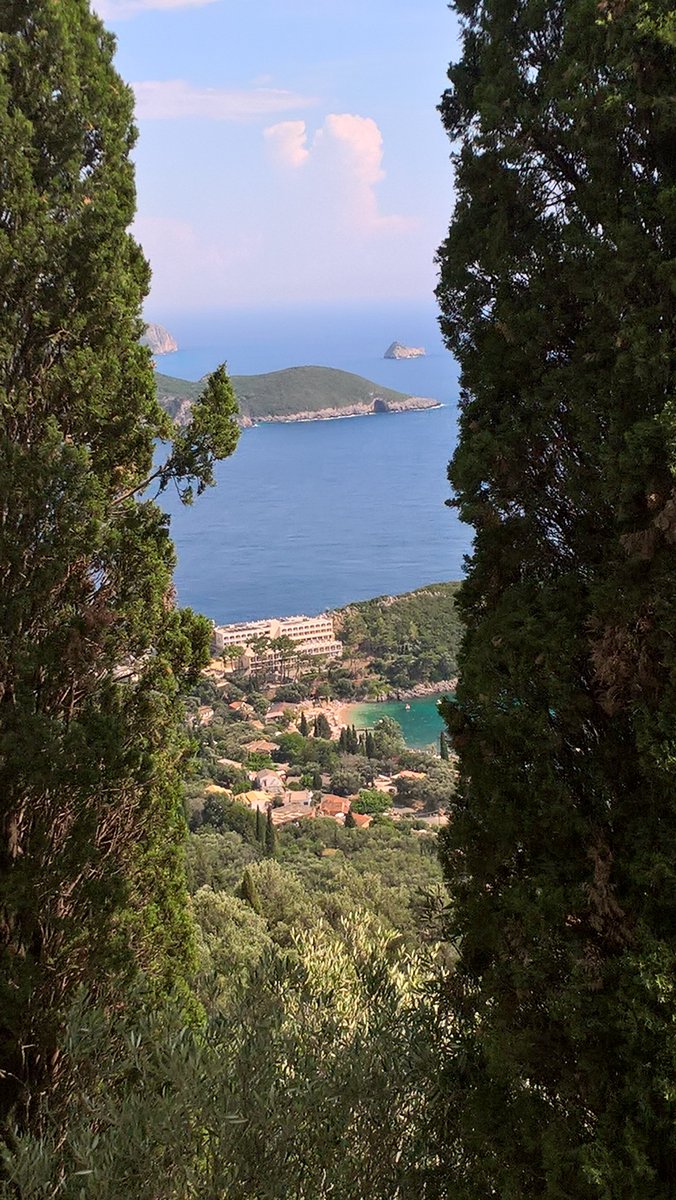 FDIBusto's tweet photo. #corfú #bellabella #bellazio #vacanze #meritate #family #love https://t.co/skSLfZdTFi