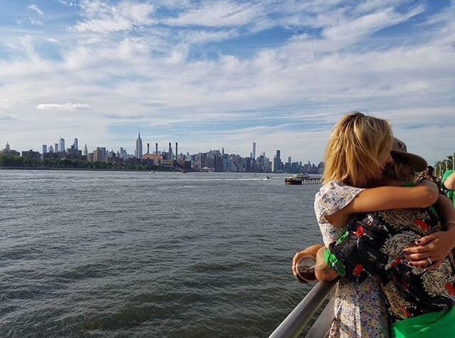 portalhaileybr's tweet photo. FOTO: Hailey Baldwin e Justin Bieber em Brooklyn, NY. https://t.co/iaYpUz9eWr