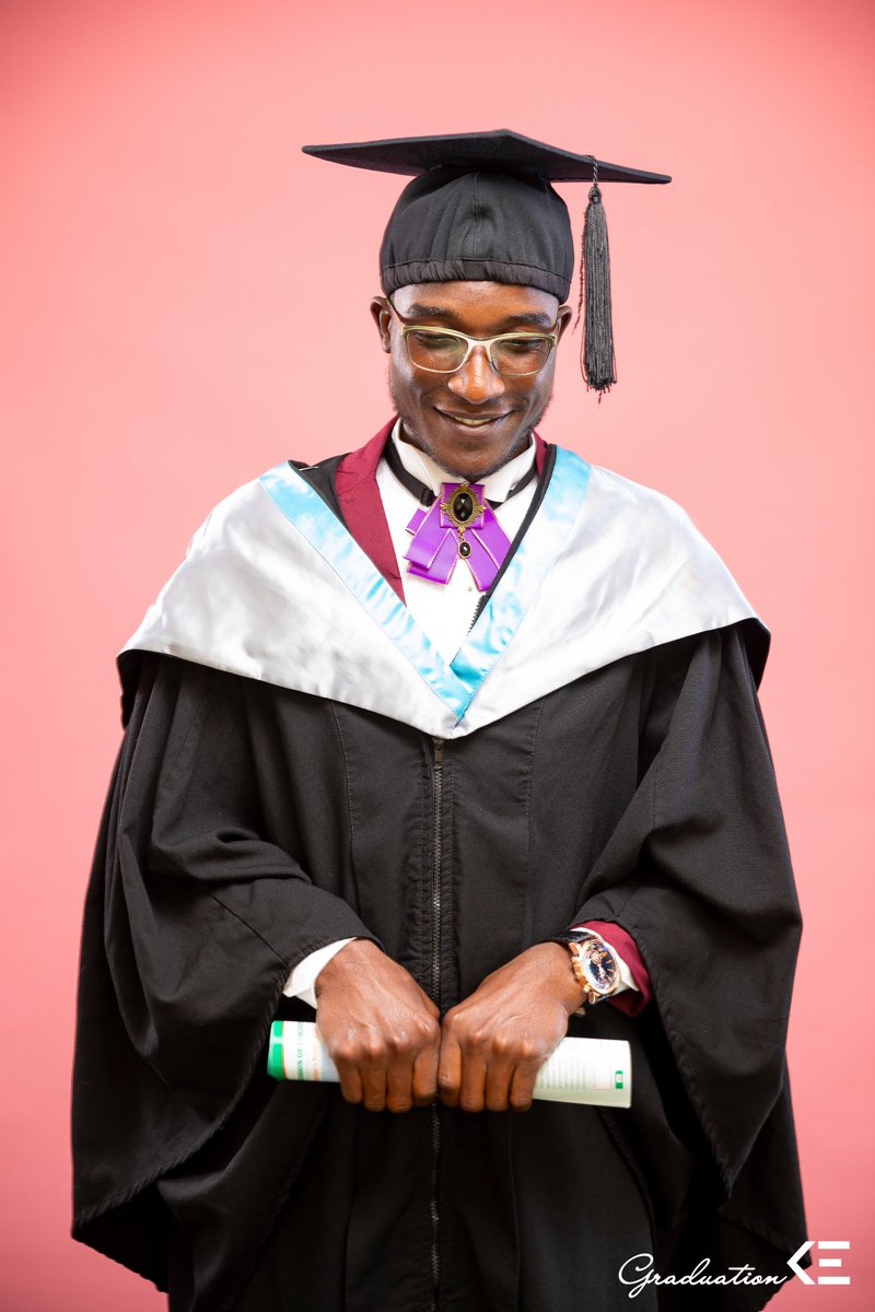 graduationKE's tweet photo. Our goal is bold and simple.
Book us for your Graduation and Family portraits
#graduationke
#38thEgertonGraduation https://t.co/UQq4YrAfrp